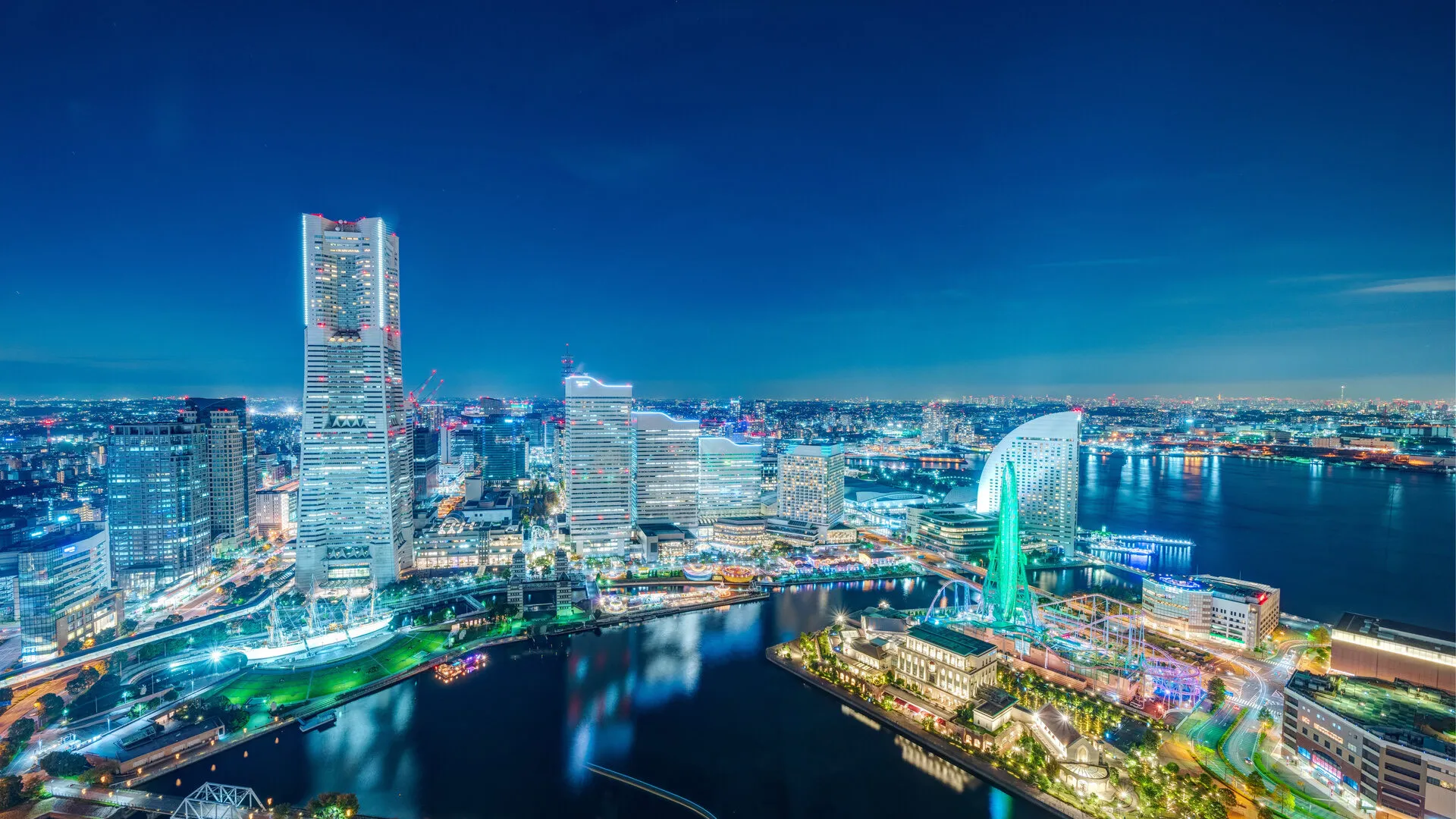 横浜の夜景